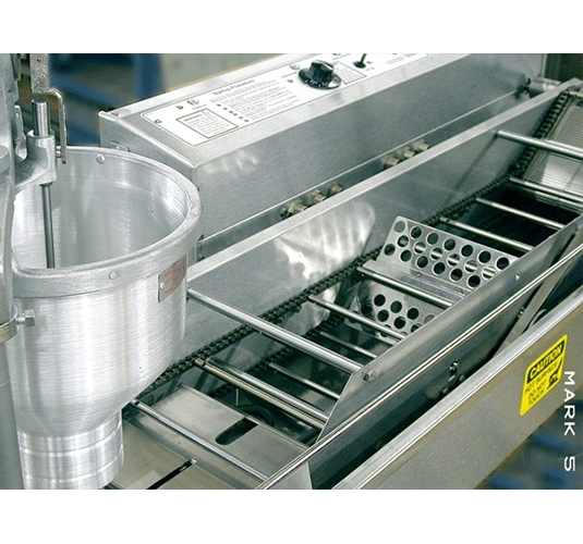 Belshaw Mark V Donut Robot® Automated fryer for standard size donuts