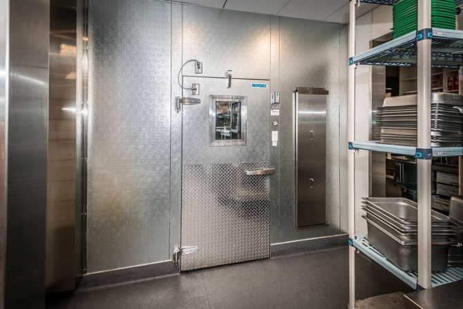 NORBEC Custom Walk in Cooler / Walk in Freezer 