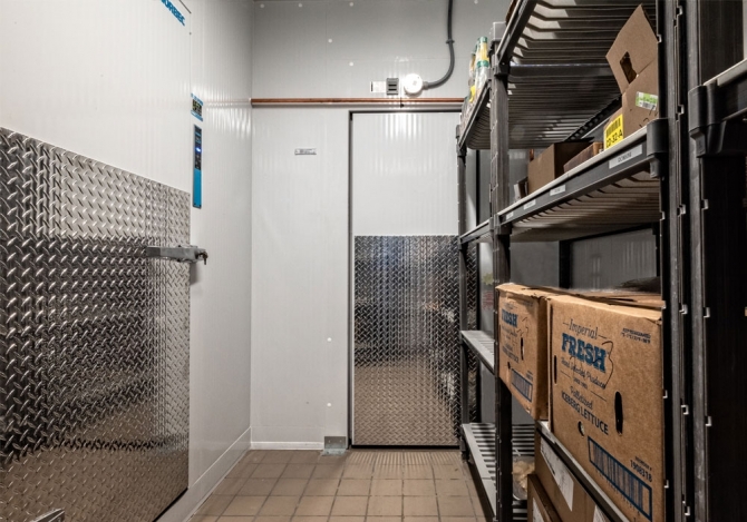 NORBEC Custom Walk in Cooler / Walk in Freezer 