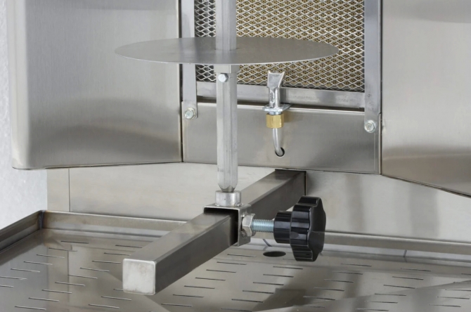 Petros RG-60 Professional Natural Gas Vertical Rotisserie’s / Gyros /  Shawarma / Doner